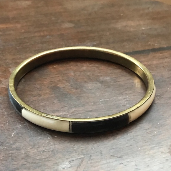 Costume Jewelry Bangle - cute for summer - Picture 3 of 8